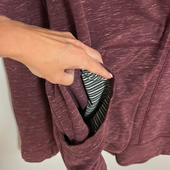 Lululemon | Women’s Sweatshirt Jacket | Size 6 - Picture 6 of 8